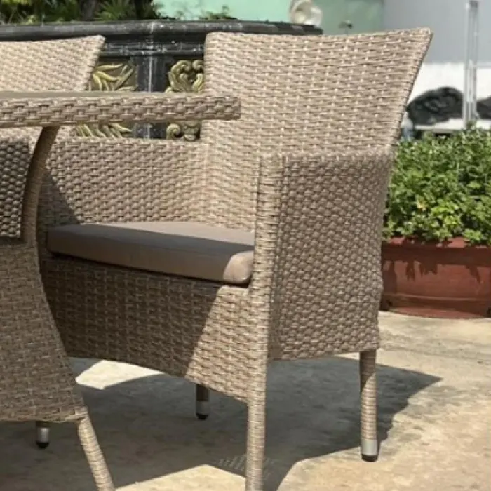 Плетеное кресло AM-196 Beige с подушкой в комплекте