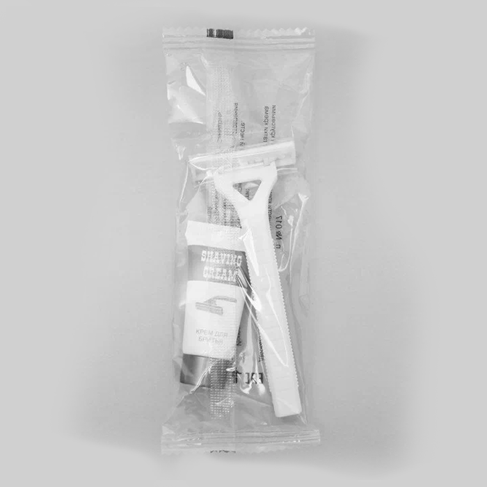 Бритвенный набор в прозрачной упаковке (станок, крем 5 г в тубе, 250 штук в упаковке)