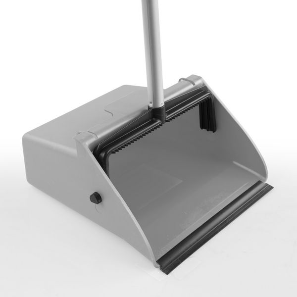 Совок TTS Clip пластик с резиновым профилем и алюминиевой ручкой