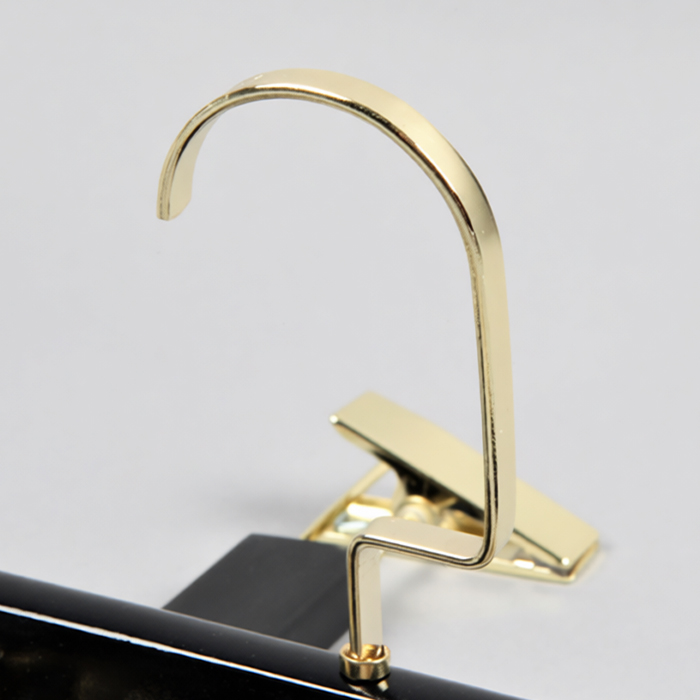 Вешалка-плечики для одежды деревянная с прищепками MWS 006/1-32(черн/зол)