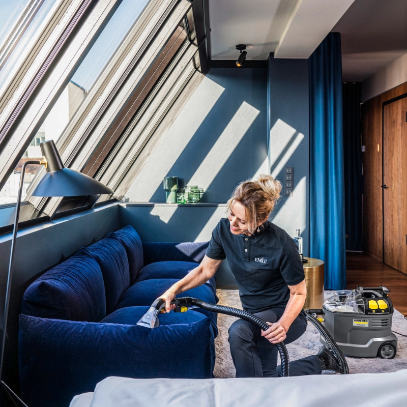 Моющий пылесос Karcher Puzzi 8/1